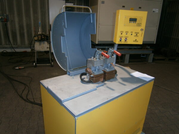 Zgrzewarka doczołowa ZD-100 o mocy 100kVA - obrazek 2